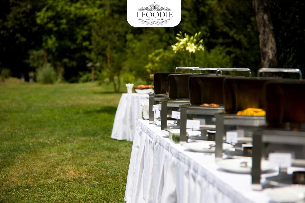 Outdoor Catering with Ifoodie